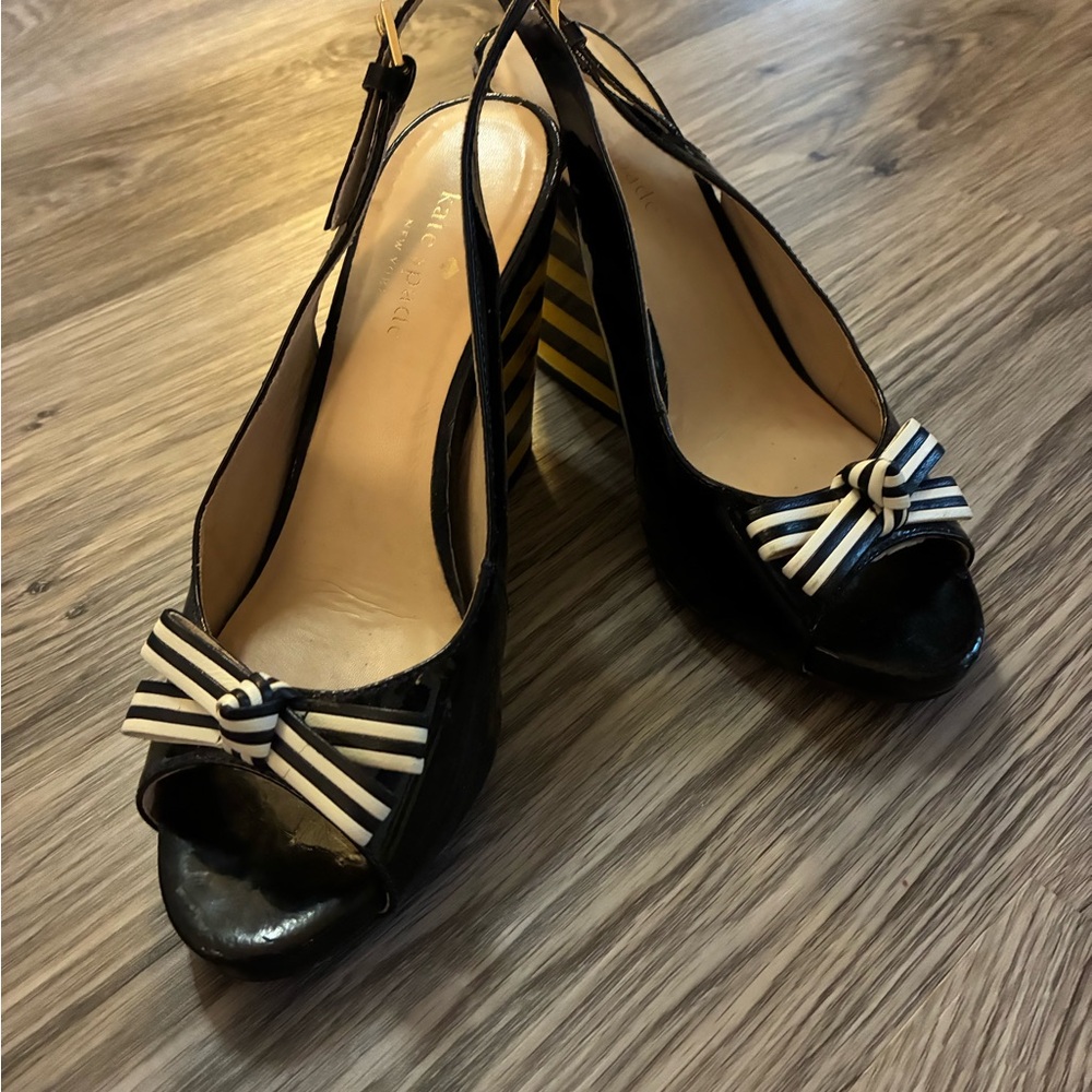 Kate Spade Elegant Black and Yellos  Peep-Toe Heels with Bow